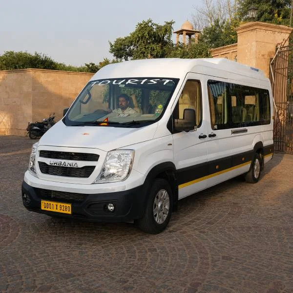 12 - 16 Seater Tempo Traveller In Ajmer