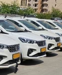 Pushkar to Indore Taxi